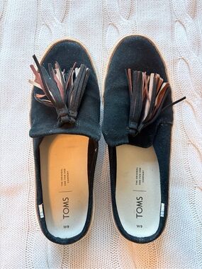 TOMS Black Suede Sunrise Tassel Slip On Mules Comfort Flat Sneakers Size W9